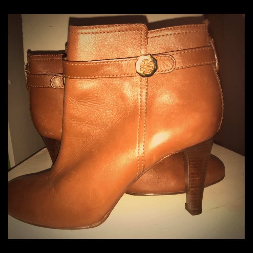 Tory Burch Boots